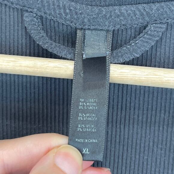 SKIMS Long Sleeve Pajama Lounge Top Button Up Ribbed Modal Knit Gray Size XL - Picture 3 of 8